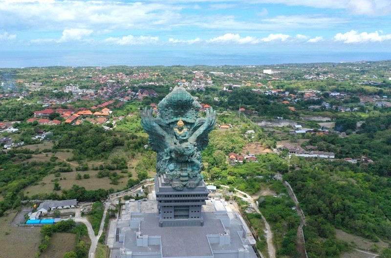 Công viên văn hóa Garuda Wisnu Kencana tọa lạc tại trung tâm bán đảo Bukit.