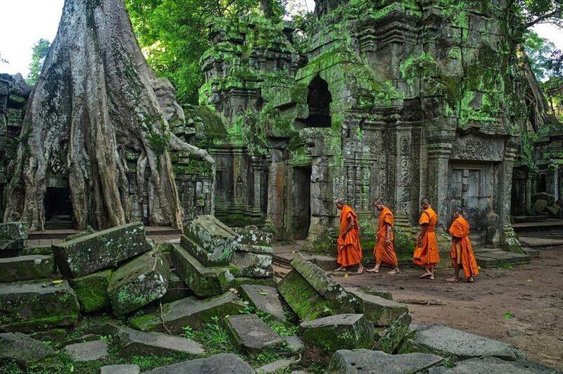 Những công trình cổ xưa vẫn còn nguyên vẹn, lưu giữ dấu ấn thời gian. (Ảnh: Kike Calvo/Nat Geo Image Collection)