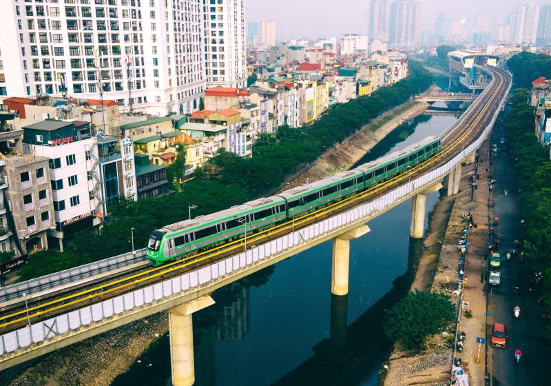 Tàu điện Cát Linh - Hà Đông chạy hàng ngày, kể cả lễ, Tết.