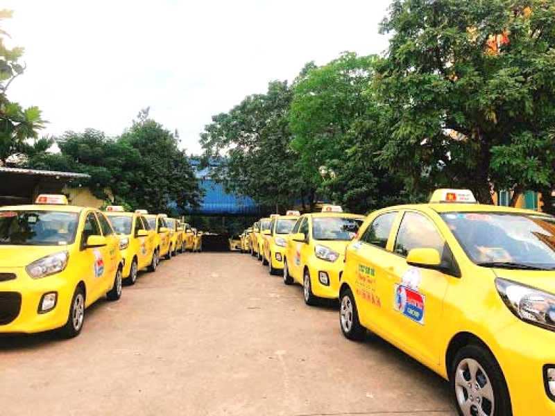 Taxi Vàng Hà Tiên: Nổi bật mọi nẻo đường.