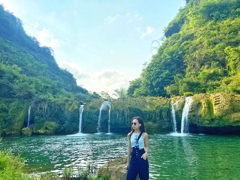 Thác Cò Là hiền hòa, nhẹ nhàng.