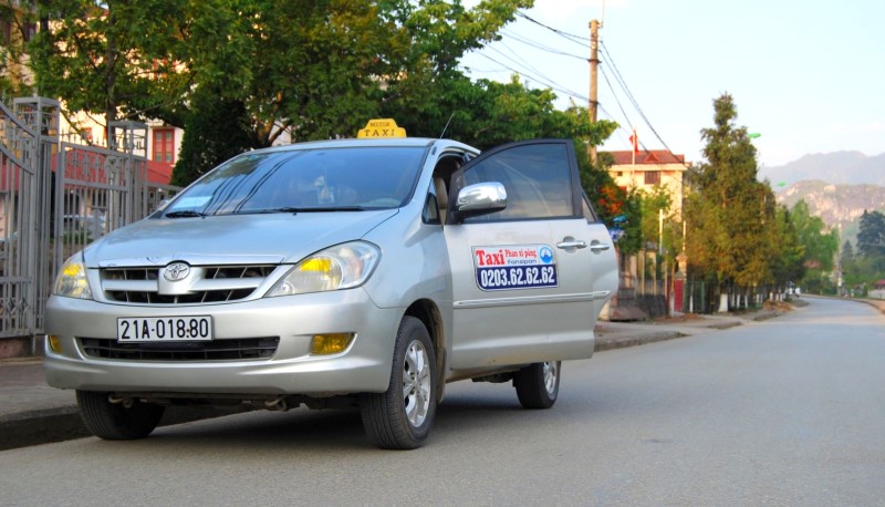 Taxi Phan xi păng: Chất lượng hàng đầu Lào Cai.