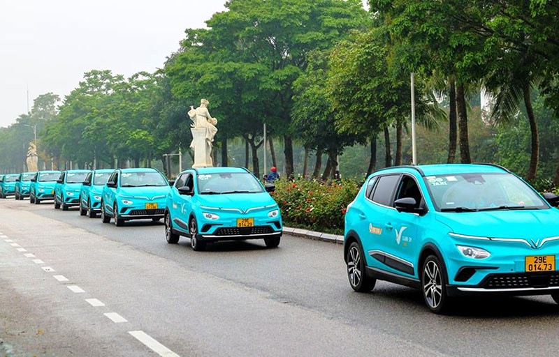 Xanh SM khuấy động thị trường taxi Sài Gòn.