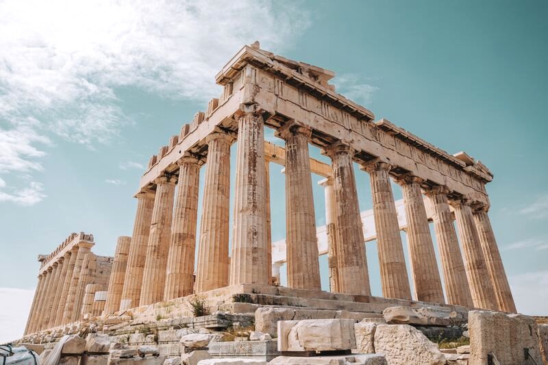 Đền Parthenon mở cửa 8h-20h mỗi ngày.