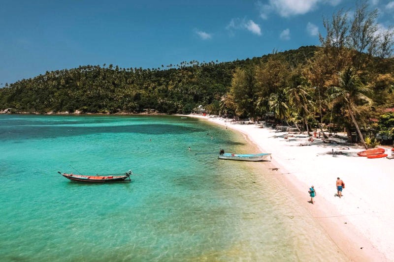 Koh Phangan đẹp mọi lúc, trừ mùa mưa bão.