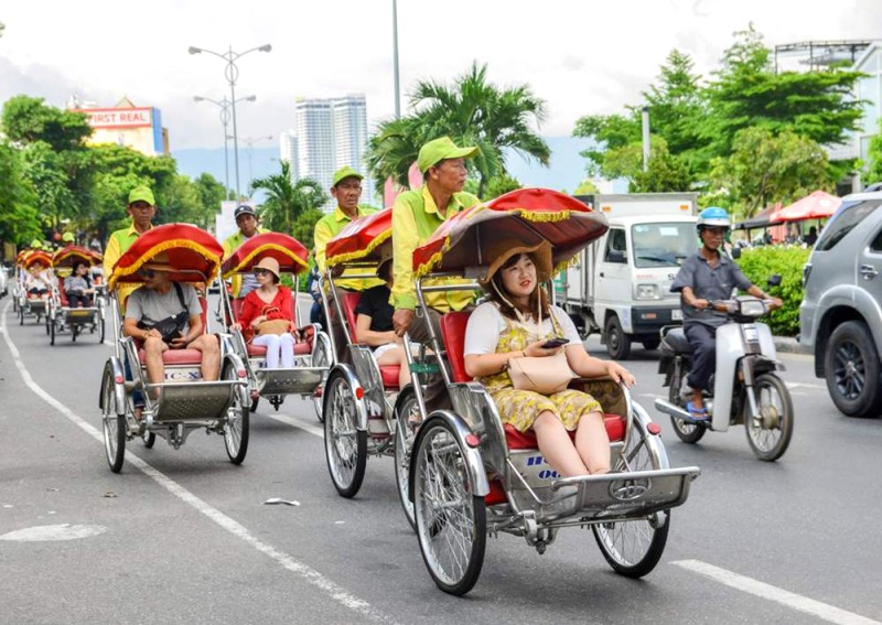 Khám phá Đà Nẵng bằng xích lô, trải nghiệm khó quên!