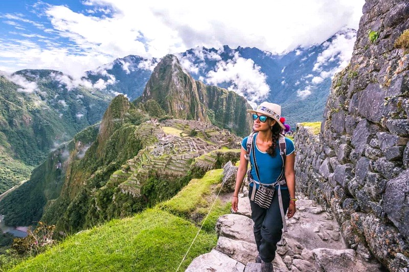 Trekking Machu Picchu qua Đường Mòn Inca cần giấy phép.