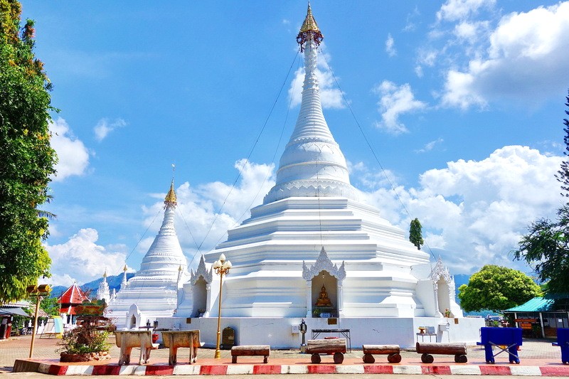 Chùa Wat Phra That Doi Kong Mu là điểm tham quan nổi bật ở Mae Hong Son.