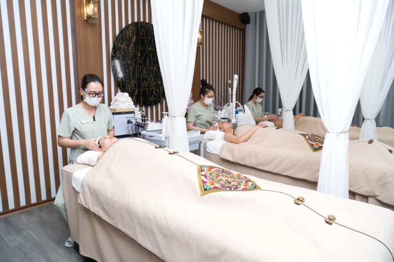 Orchid Spaa: Massage đa dạng, giá cả hợp lý cho mọi nhu cầu.