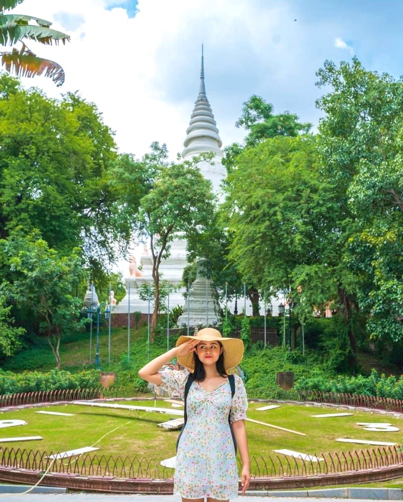 Wat Phnom: Ngôi chùa linh thiêng ở Phnom Penh.