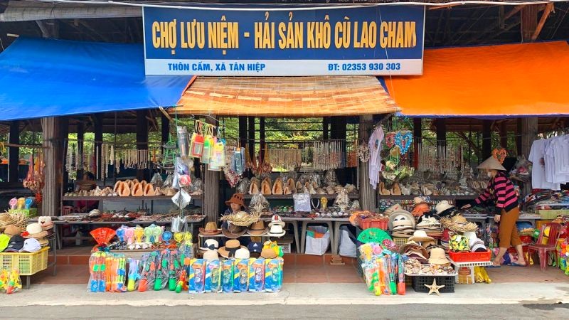 Tân Hiệp: Mua quà đặc sản, mang hương vị du lịch về nhà!