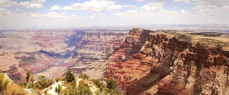 **Desert View: Không gian sa mạc hùng vĩ**