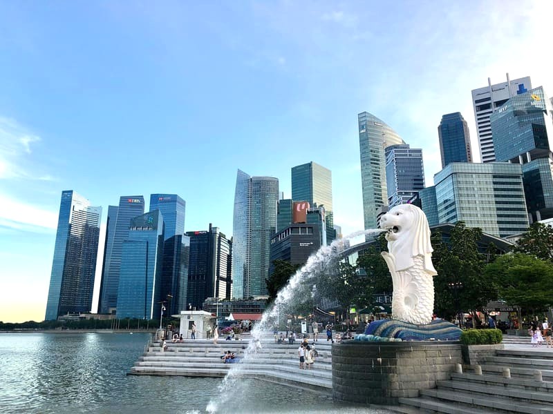 Merlion Park: Tản bộ, ngắm cảnh tuyệt vời!