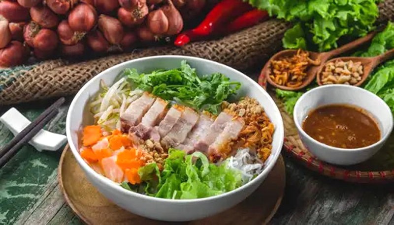 Bún mắm Đà Nẵng: Hương vị độc đáo!