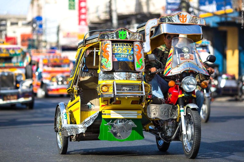 Khám phá thành phố bằng xe Tricycle!