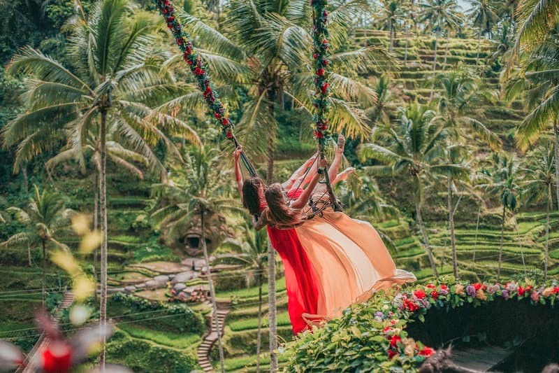 Alas Harum Swing: Trải nghiệm Bali độc đáo với đu bay ấn tượng.