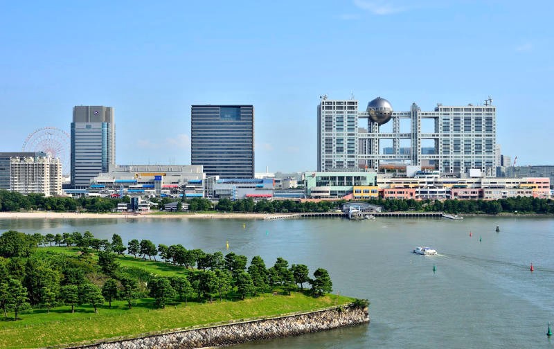 Odaiba, đảo nhân tạo thu hút du khách quốc tế.