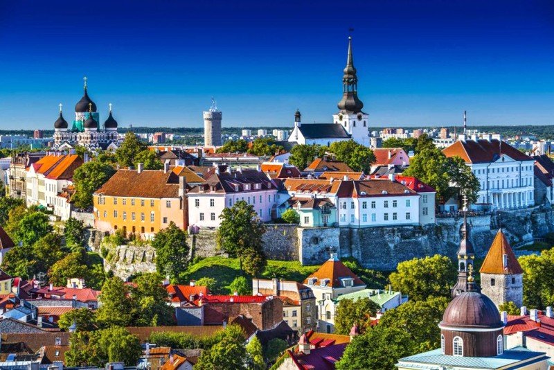 Tallinn: Thành phố du lịch nổi tiếng ở Đông Bắc.