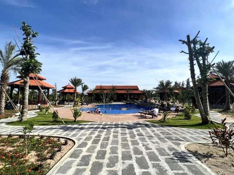 Hodota: Phong cách resort giản dị, lều trại độc đáo, vui chơi hấp dẫn.