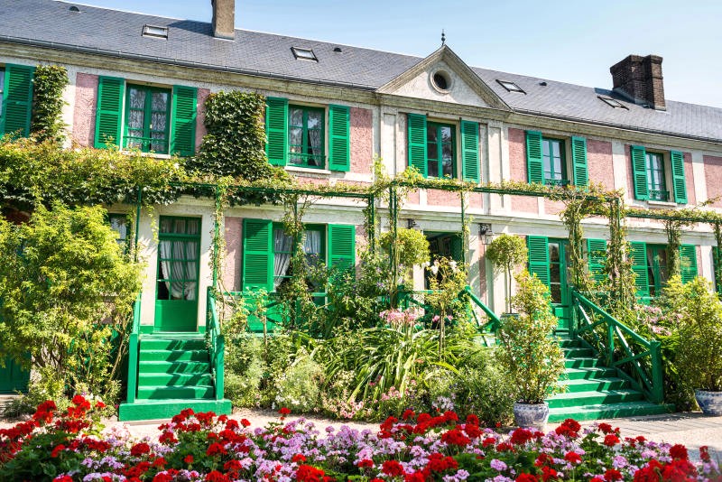 Giverny, ngôi làng bình yên ẩn mình trong vùng Normandie thơ mộng.