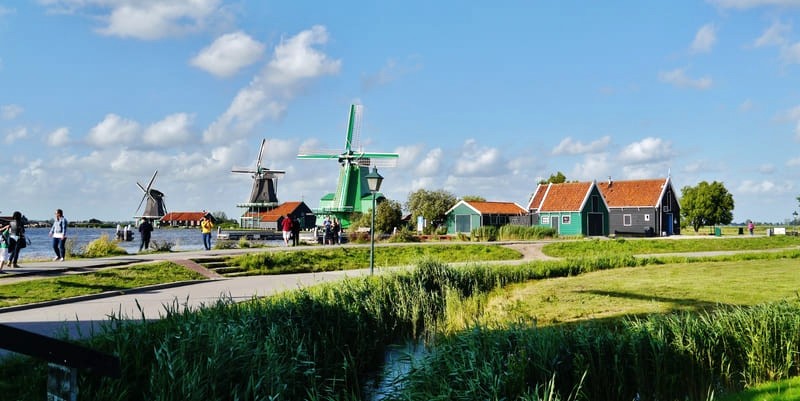 Zaanse Schans, ngôi làng xinh đẹp, cách Amsterdam chưa đầy 1 giờ.