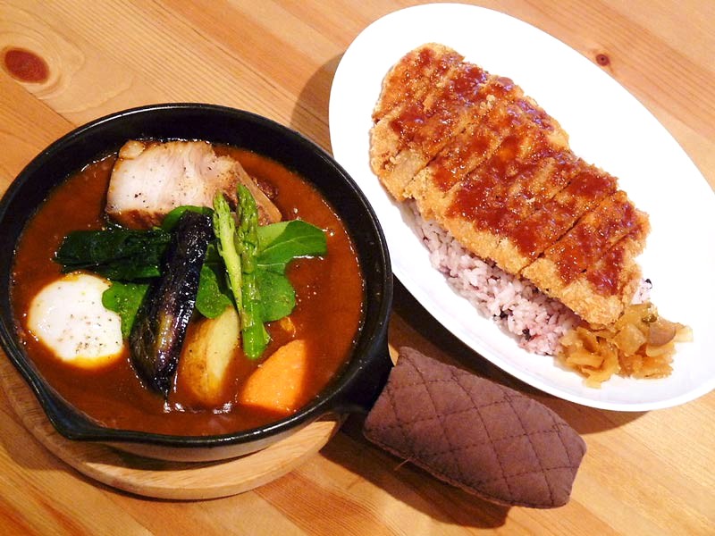 Cà ri ngon tuyệt đỉnh tại Hakone Curry Cocoro.