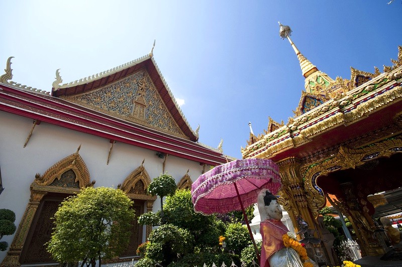 Chùa Chana Songkram có từ thời Ayutthaya.