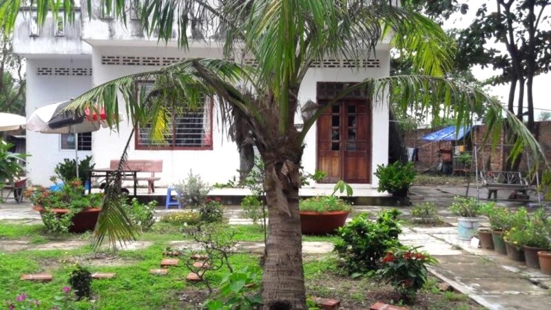 Homie Homestay: Gần gũi, ấm cúng.