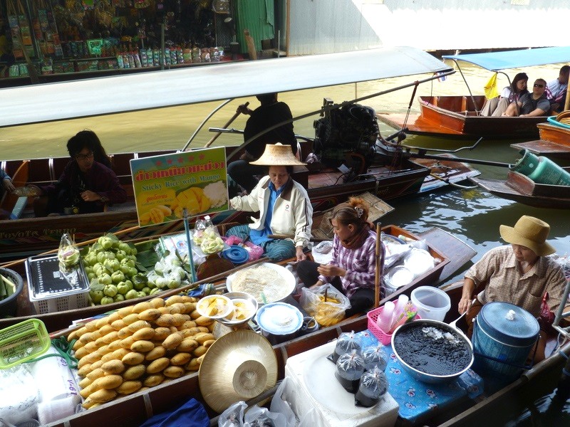 Xôi xoài Thái Lan: Đặc sản nổi tiếng.