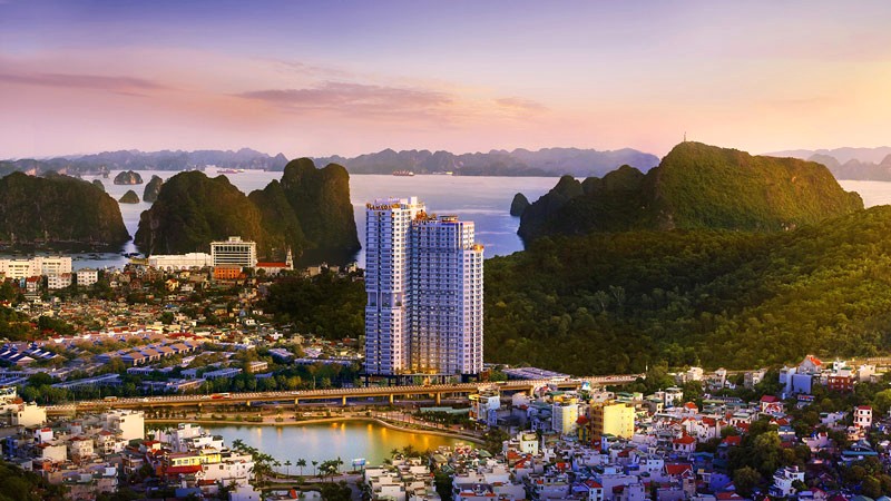 Wyndham Legend Halong - biểu tượng của Hạ Long.