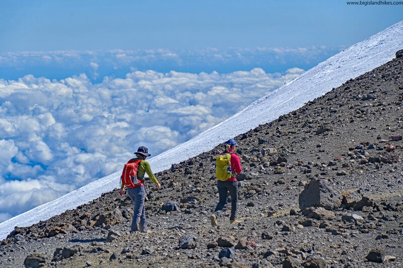 Leo núi Mauna Kea