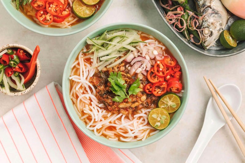 Asam Laksa, món ăn đặc trưng của ẩm thực Peranakan, kết hợp tinh hoa ẩm thực Trung Hoa và Malaysia.