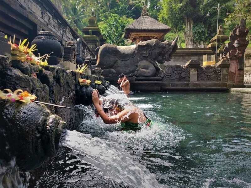 Tirtal Empul, ngôi đền nước linh thiêng bậc nhất tại Tampak Siring.