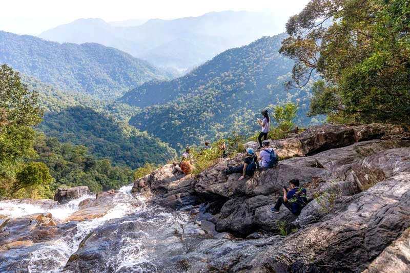 Trekking: Kỉ niệm đáng nhớ giữa núi rừng.