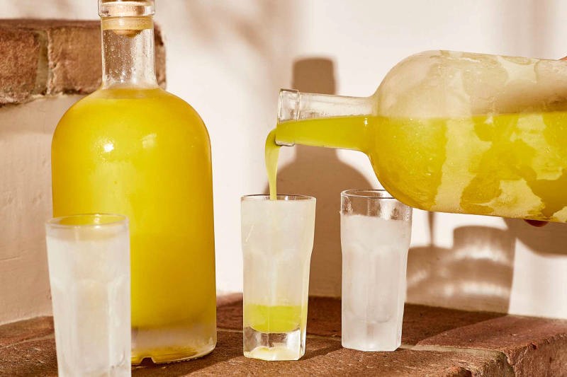 Limoncello: Nâng niu hương vị, đánh thức giác quan.