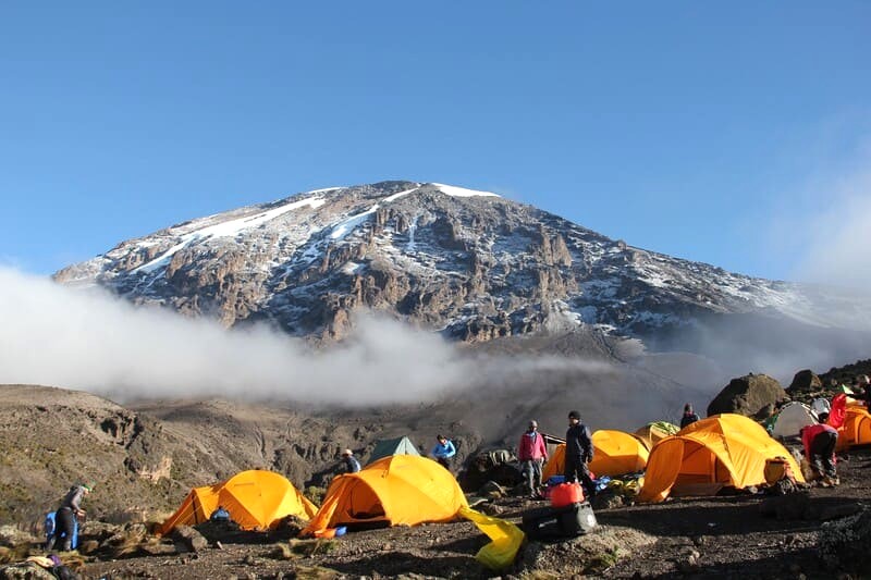 Machame: Con đường đẹp nhất lên Kilimanjaro.