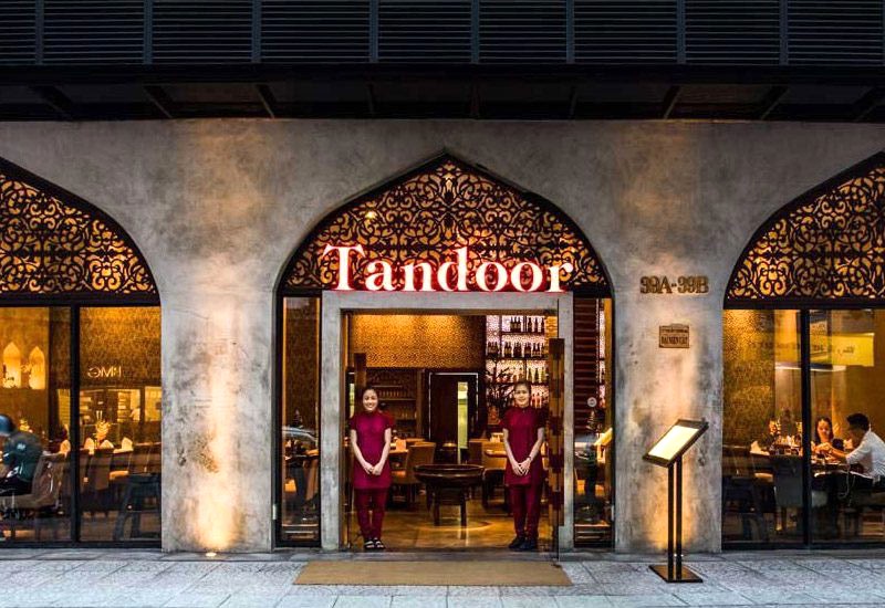 Tandoor: Ẩm thực cao cấp, phục vụ chuyên nghiệp.