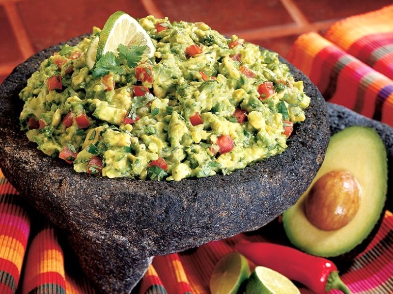 Guacamole béo ngậy, vị bơ đậm đà.