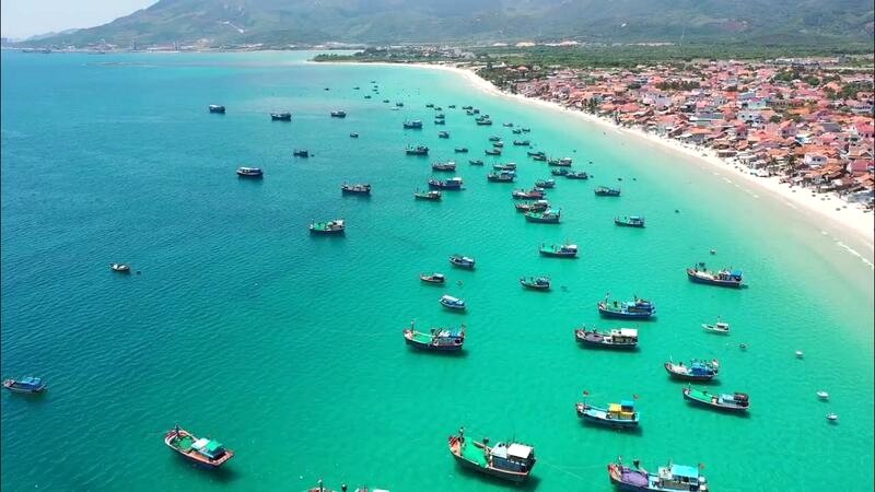 Làng chài Ninh Thủy - vẻ đẹp bình yên, cổ kính.