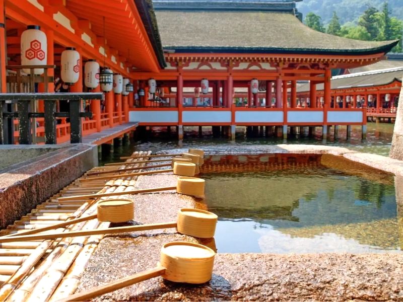 Kiến trúc Đền Itsukushima đậm chất Nhật Bản cổ.