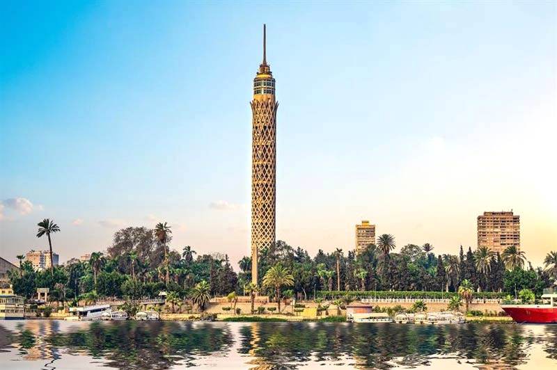 Tháp Cairo:  Panorama 360 độ thành phố.