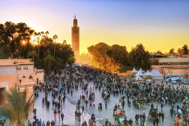 Medina là trung tâm văn hóa của Marrakech.