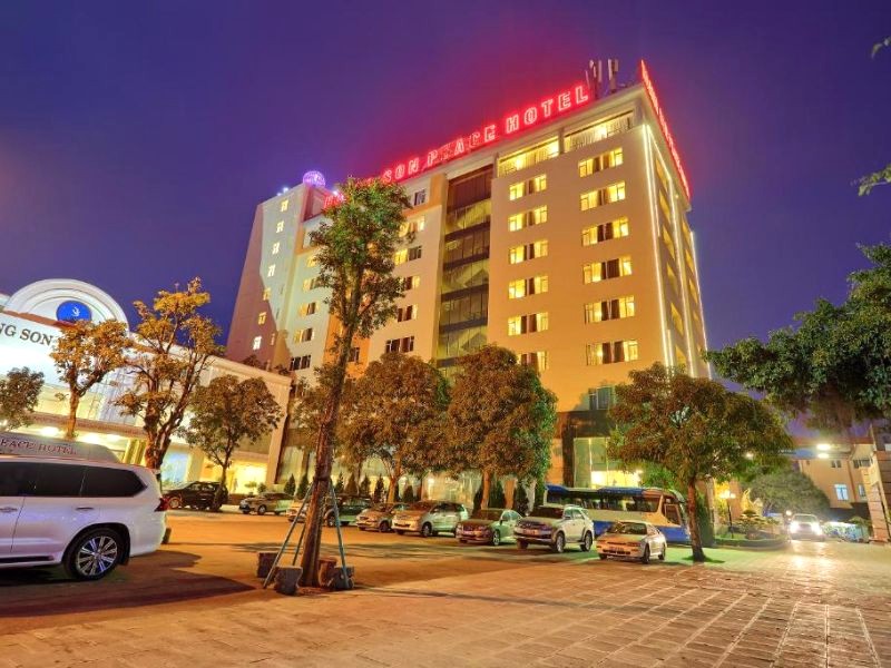 Hoàng Sơn Peace Hotel: Tiện ích hiện đại (Ảnh: Booking.com)