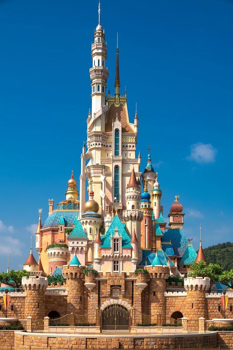 Disneyland Hong Kong, thiên đường giải trí lý tưởng cho gia đình có trẻ nhỏ.