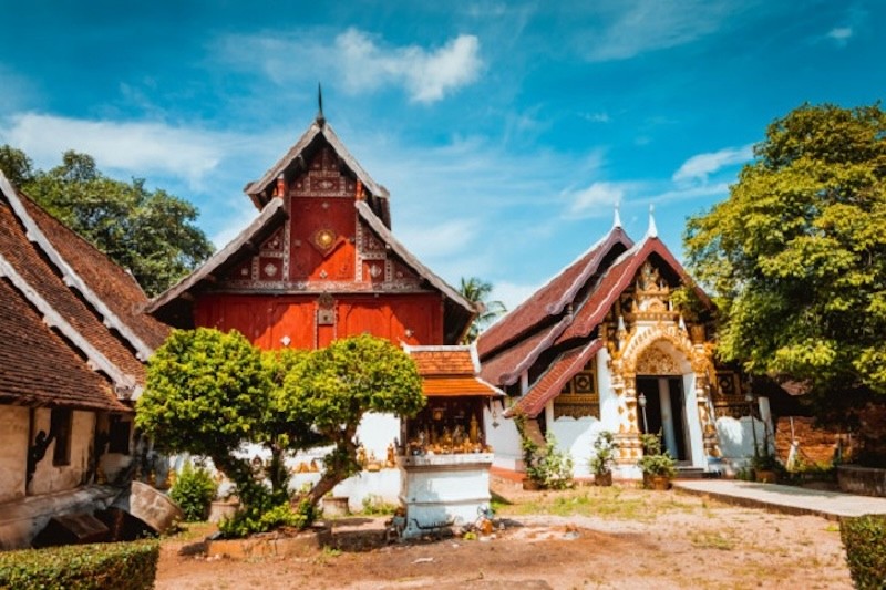 Điện truyền giáo Ubosot là điểm nhấn của chùa Wat Phra Singh.