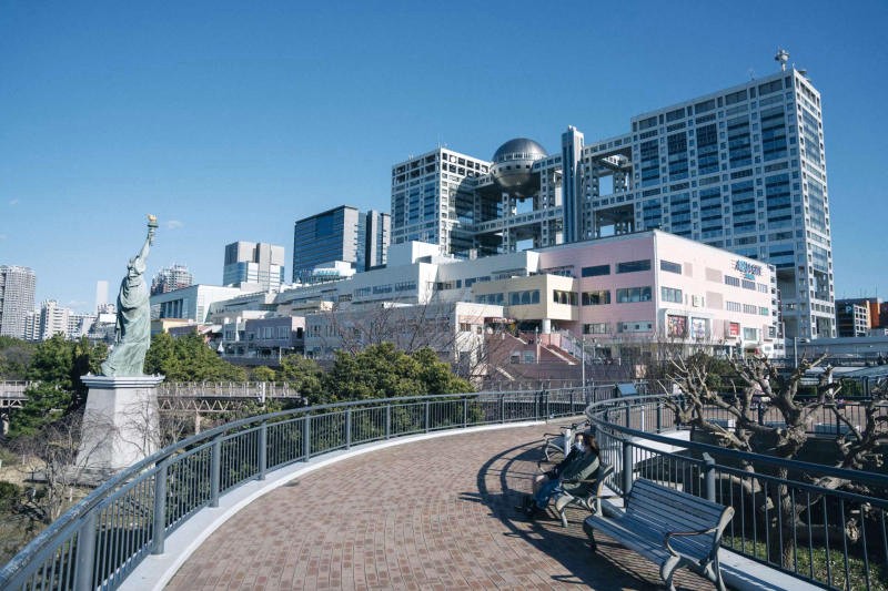 Odaiba: thiên đường mua sắm.