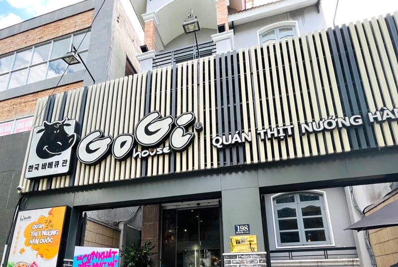 Gogi House: Lẩu & Nướng