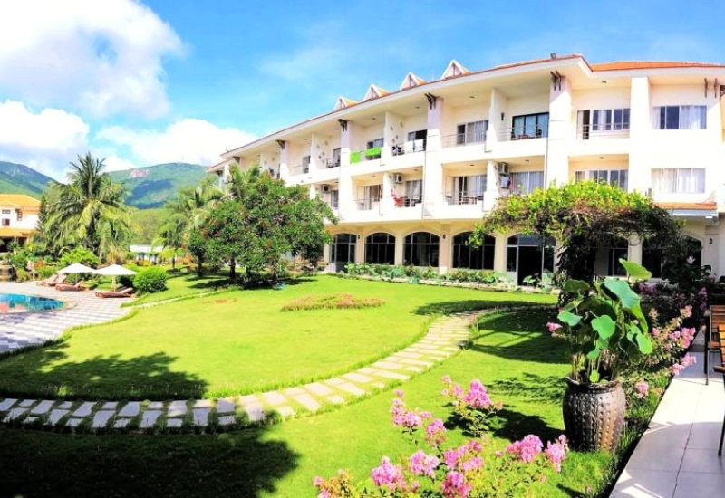 Bình dị Sài Gòn Côn Đảo resort.