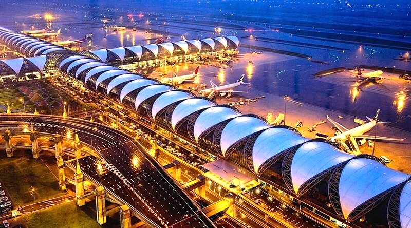 Sân bay Suvarnabhumi (BKK) là một trong những trung tâm hàng không quốc tế chính của Đông Nam Á.