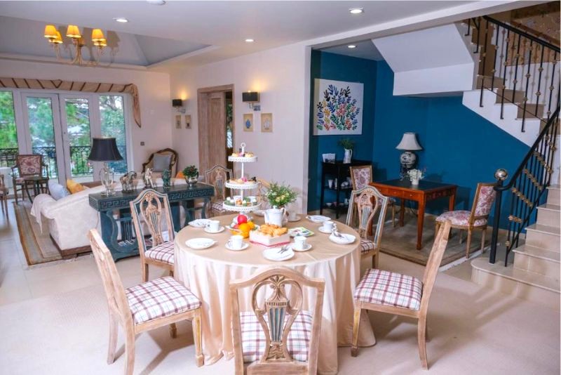 Villa Suite 4 phòng ngủ: rộng nhất khu resort.